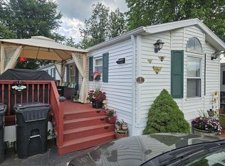 3 Marigold Ln, Port Jervis, NY 12771