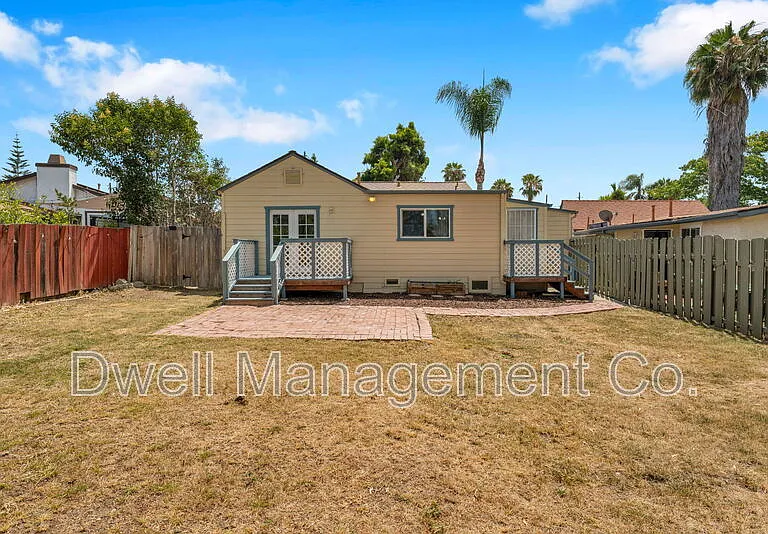 8355 Golden Ave — Photo 19