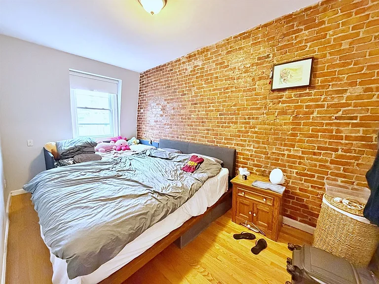 84 Webster St #3 — Photo 7