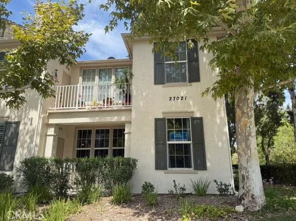 27021 Channel Ln APT 19, Santa Clarita, CA 91355