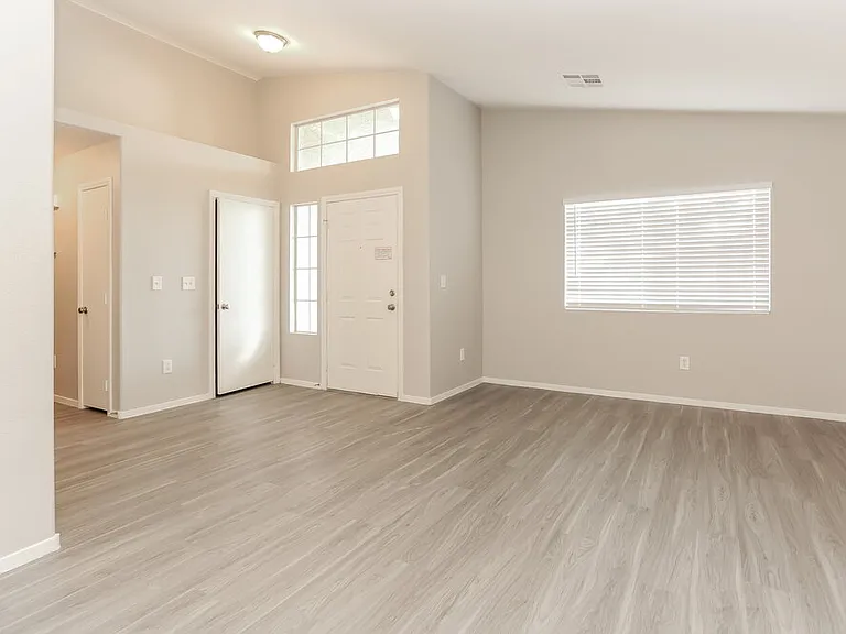 4037 Sweet Surrender Ct — Photo 3