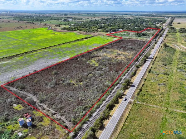 29.4 Pecan St, Lolita, TX 77971