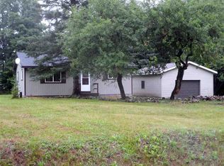 E4072 June Rd, Rapid River, MI 49878