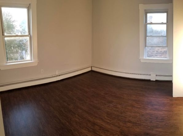 35 Meade St #3