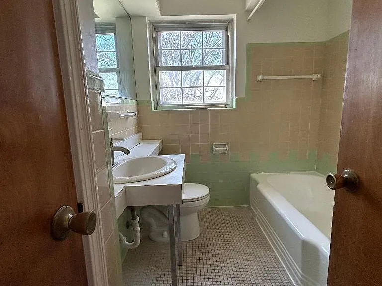5759 Colerain Ave #2 — Photo 15