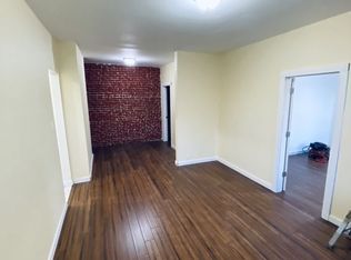4418 30th Ave APT 2R, Astoria, NY 11103