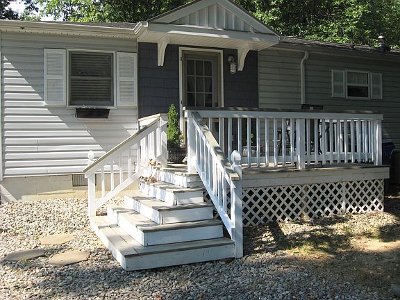 New front deck and entry