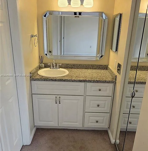 1652 N 14th Ter #1652 — Photo 50