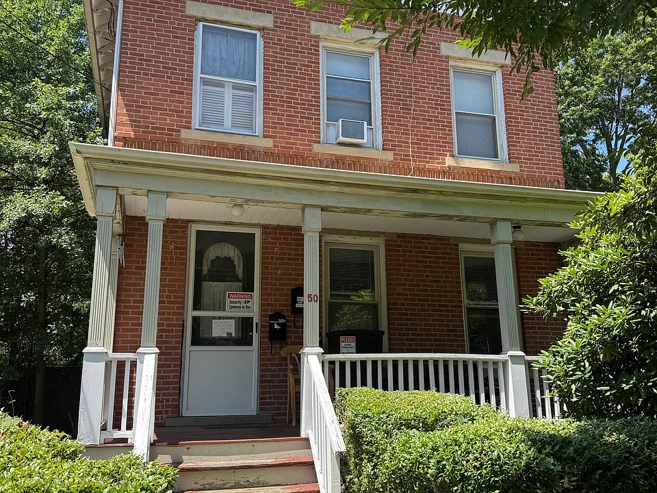 50 Foster St #1