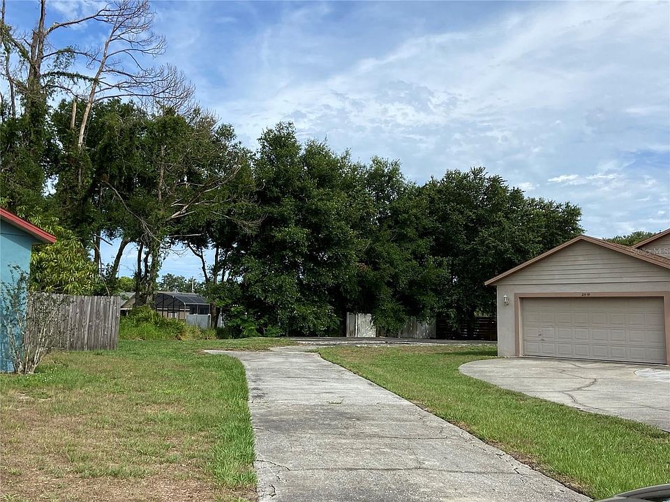 2nd image of 2523 Rose Ridge Cir