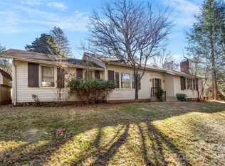 226 School Rd, Asheville, NC 28806