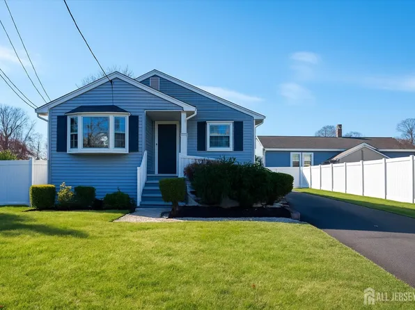 105 Madison Ave, Middlesex, NJ 08846