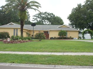 2211 High Point Dr, Brandon, FL 33511