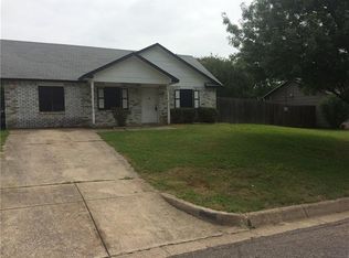 836 Pine Mountain Dr, Burleson, TX 76028