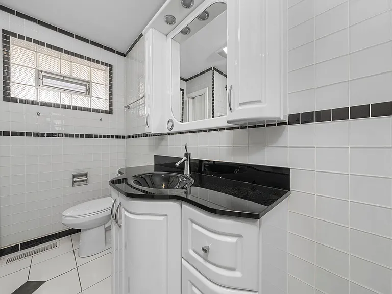 9661 S Van Vlissingen Rd — Photo 10