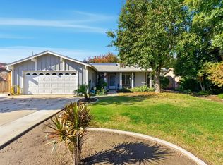 1927 S Chinowth Street, Visalia, CA 93277
