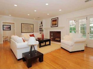 109 S Carmelina Ave, Los Angeles, CA 90049