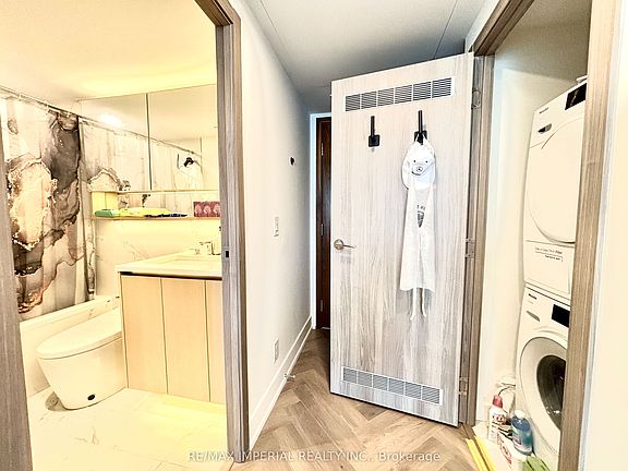5th image of 38 Widmer St #2602