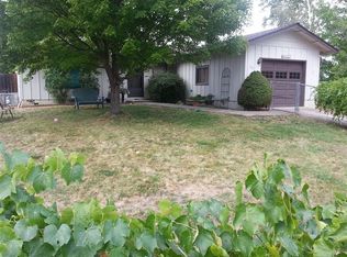 1101 Quail Ln, Phoenix, OR 97535