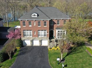 18184 Shinniecock Hills Pl, Leesburg, VA 20176