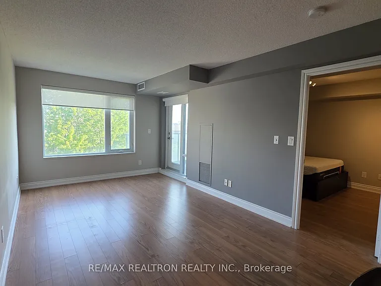 273 S Park Rd #501 — Photo 16