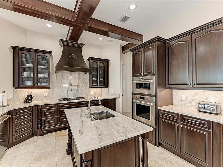 14 N Washington Dr — Photo 30