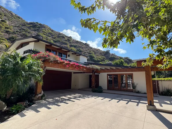 5942 Paseo Canyon Dr, Malibu, CA 90265