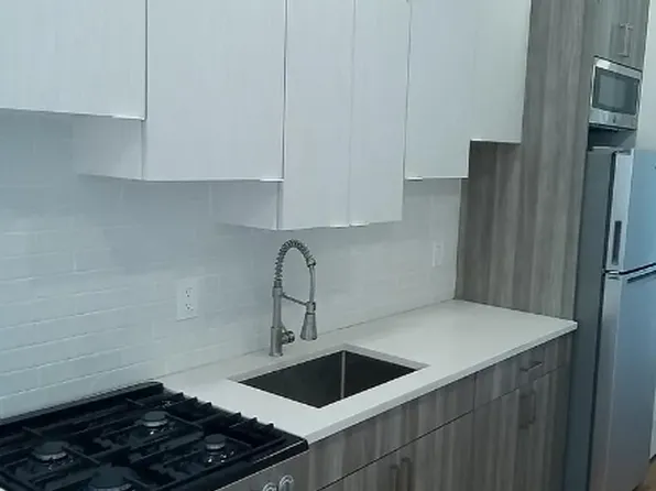 282 Baldwin Ave Floor 2, Jersey City, NJ 07306