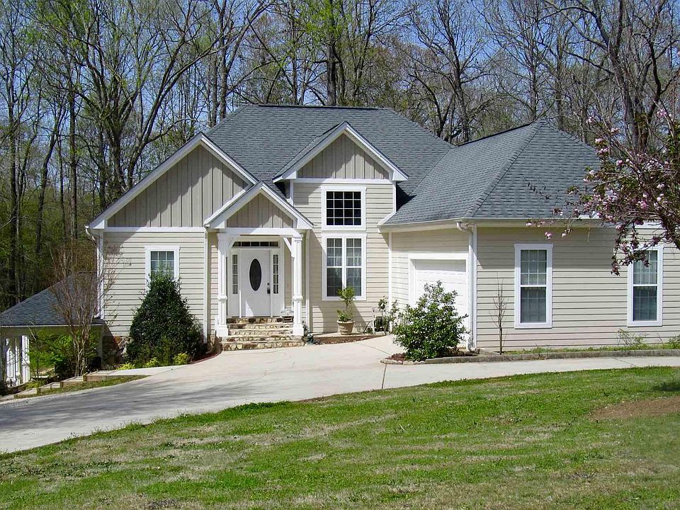 1st image of 146 Sullivan Dr