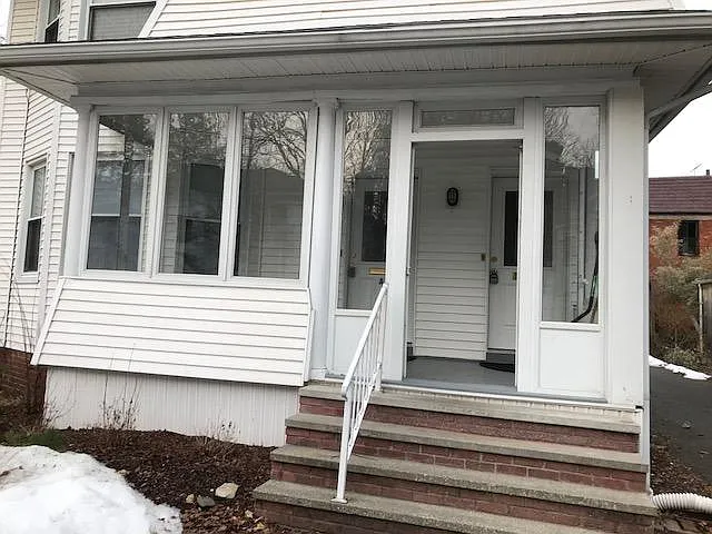 Front common porch