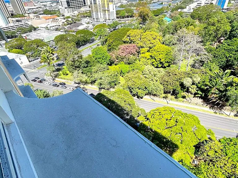 1515 Nuuanu Ave #1852 — Photo 8