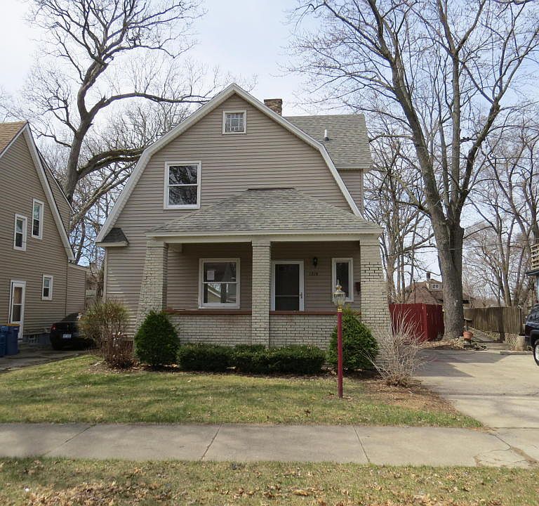 1st image of 1719 Paris Ave SE