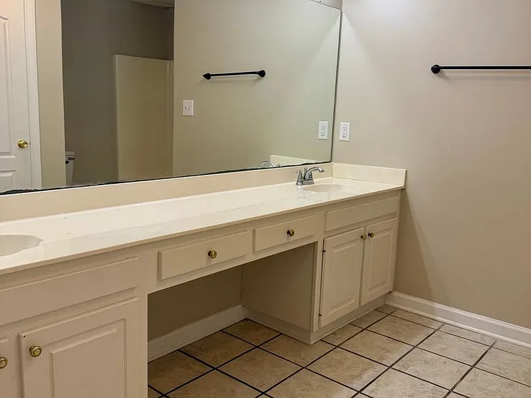 281 Foxworth Dr — Photo 10