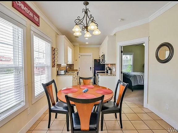 4th image of 502 16th St APT 3