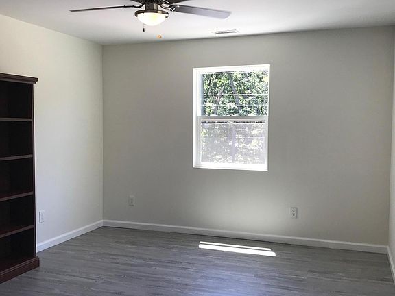 5th image of 405 W White Horse Pike #1