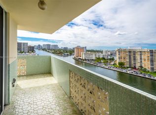 1833 S Ocean Dr APT 1412, Hallandale, FL 33009