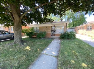 444 Luella Ave, Calumet City, IL 60409