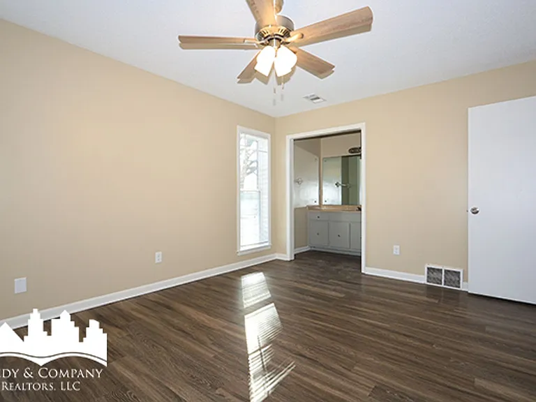 2692 Dromedary Dr — Photo 10