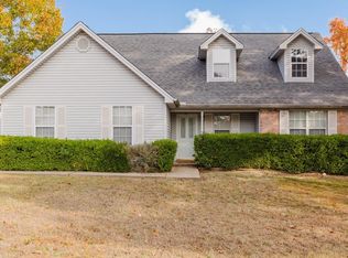 1906 Pine Cir, Bryant, AR 72022