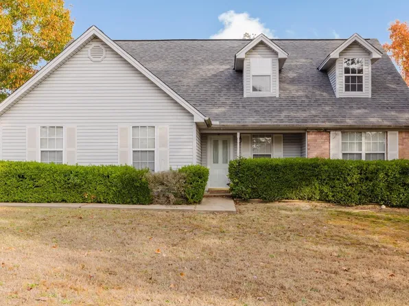 1906 Pine Cir, Bryant, AR 72022