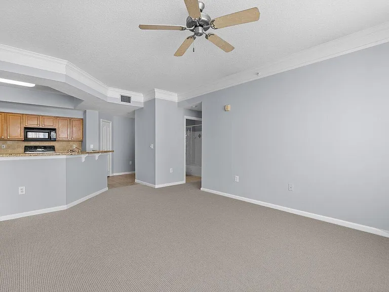 276 Murcia Dr #213 — Photo 9