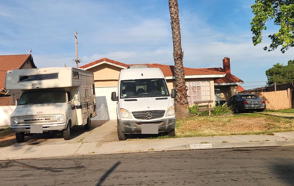 1st image of 13155 Bagatelle St