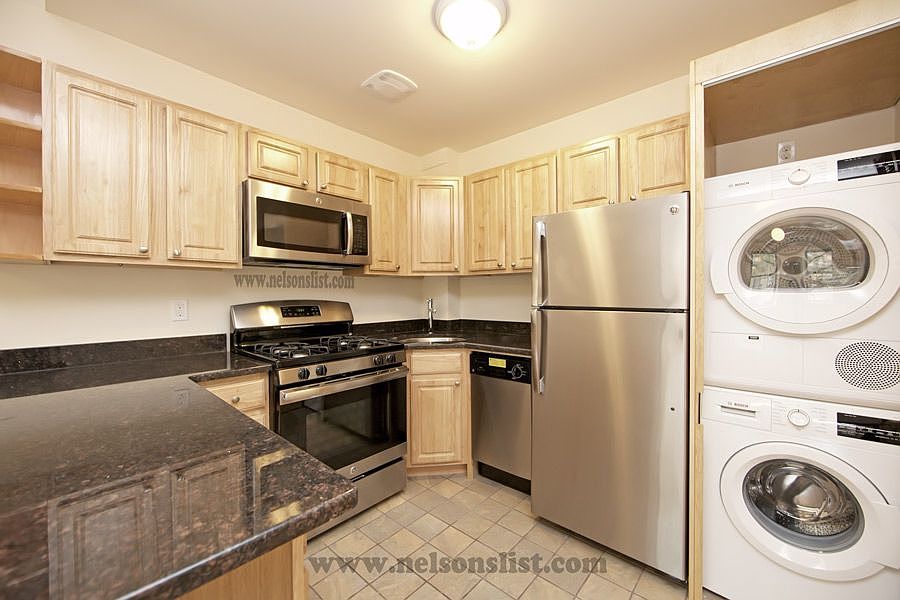1st image of 594 6th St APT 3D