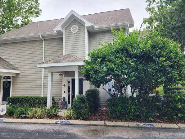 10000 SW 52nd Ave APT 15, Gainesville, FL 32608