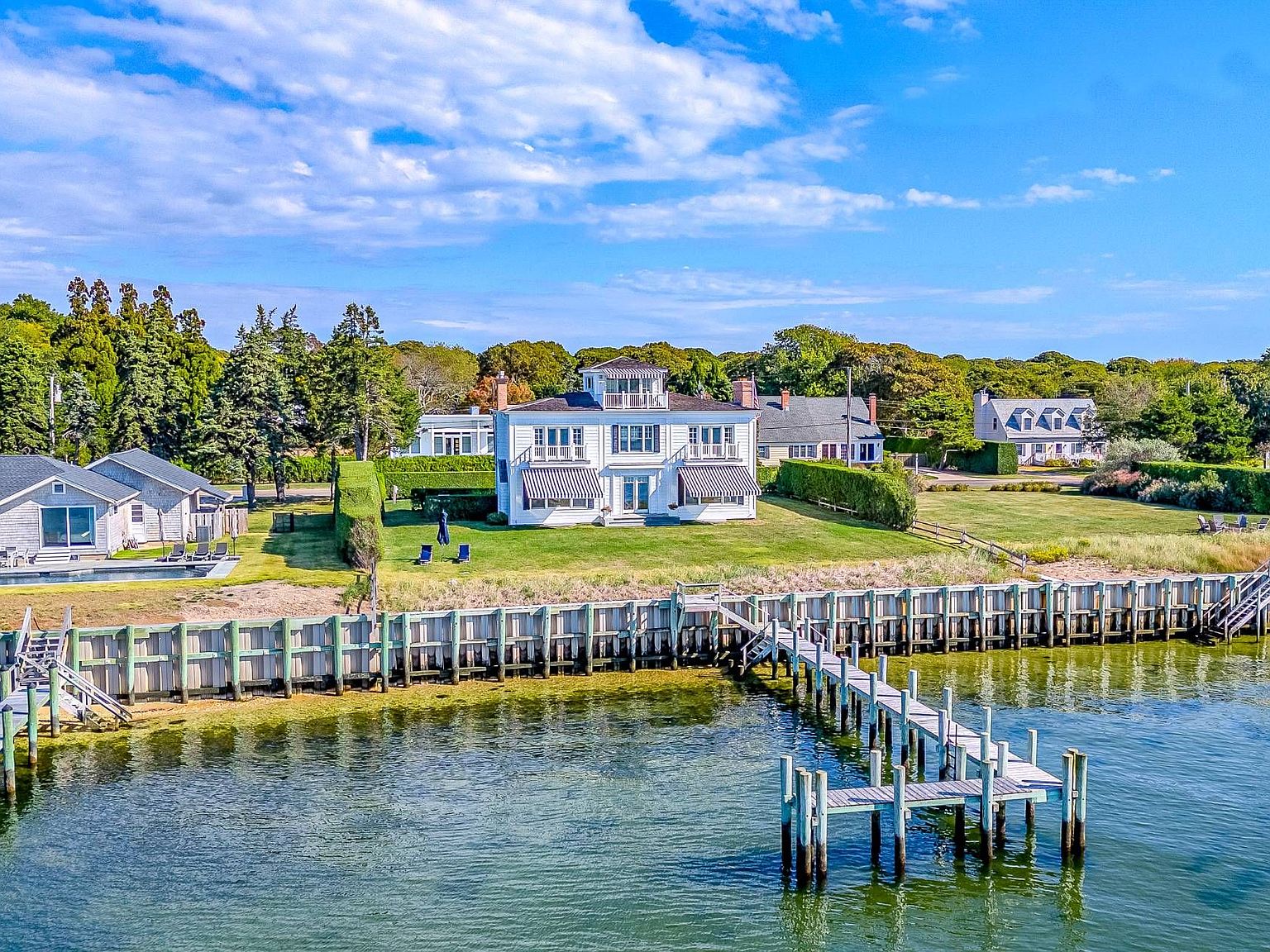70 Peconic Ave, Shelter Island, NY 11964 | Zillow
