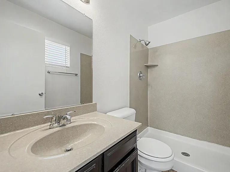 7409 S 46th St — Photo 15
