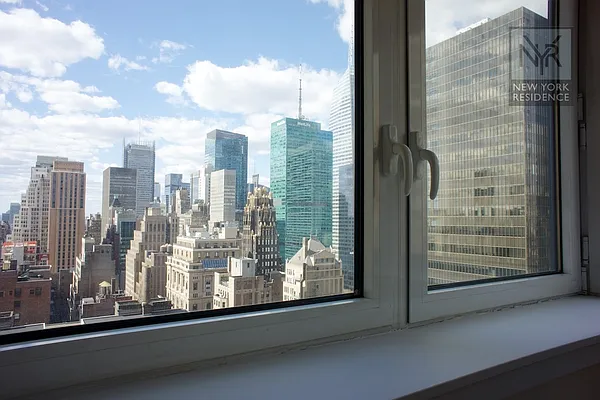 Rented by New York Residence | media 8