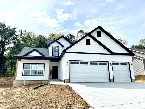 1513 Grey Wolf Dr, Imperial, MO 63052