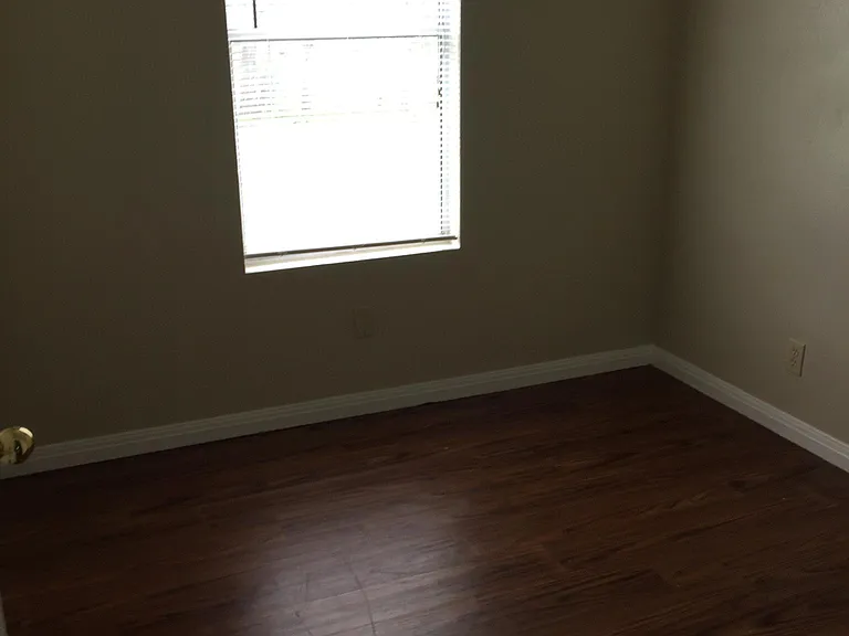 153 Highview Ln — Photo 9