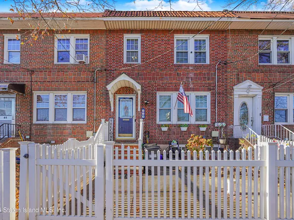 39 Hylan Pl, Staten Island, NY 10306